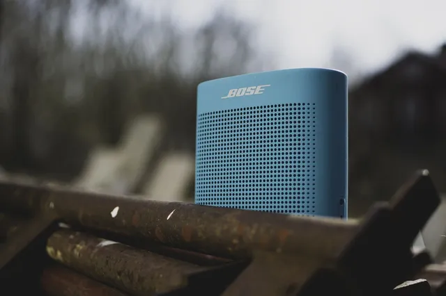 Load image into Gallery viewer, Pair of 2 Chrome Bluetooth Pairing Garage Speakers - 4Tek